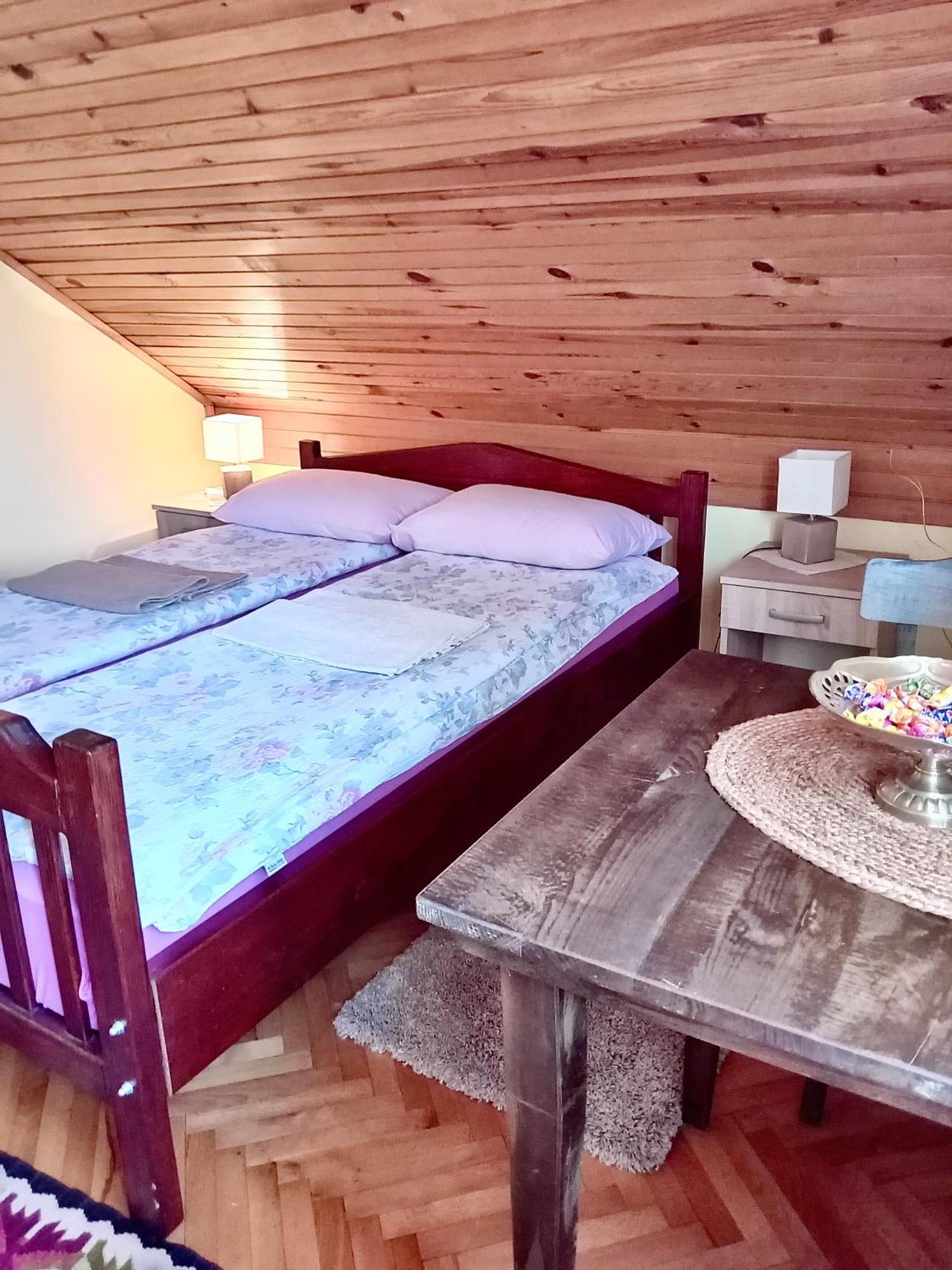 Putnicka Kuca Kod Dragane Hotell Bajina Basta Exteriör bild